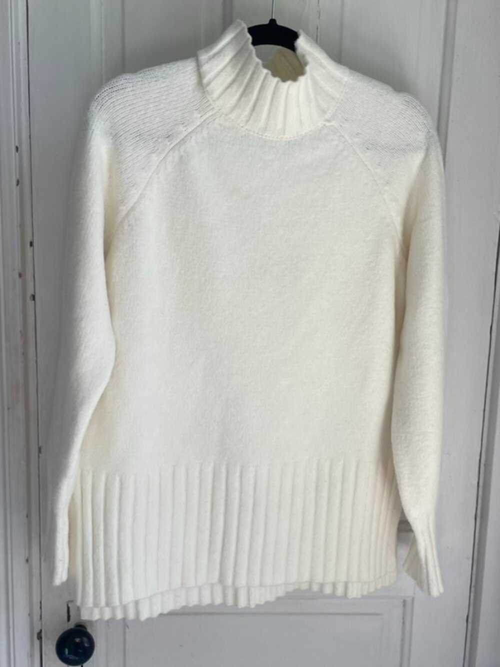 Rachel Zoe Cream Turtleneck Knit Sweater - Size Medium